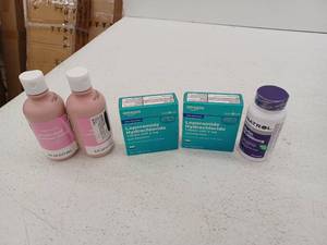 lot 39710 image: Medications Bundle