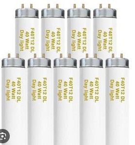 lot 39741 image: F40T12 DL Fluorescent Tubes, T12, 40W, 10 Pack