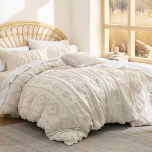 lot 1032 image: $47 Bedsure Boho Tufted Beige Comforter Set Queen Size, 3-Piece