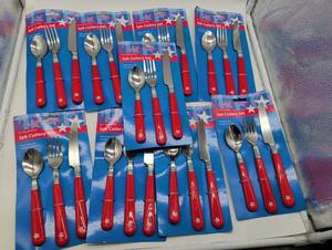 lot 22505 image: Patriotic Red Star 3-Piece Cutlery Sets