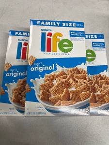 lot 2165 image: 3 Boxes Quaker Life Original Family Size Cereal - 22.3oz