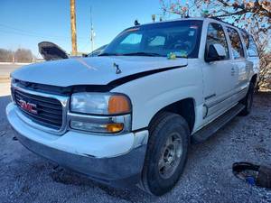 lot 17918 image: 2003 GMC Yukon XL 4WD - WHITE