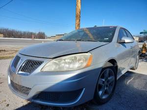 lot 17920 image: 2010 Pontiac G6 - SILVER