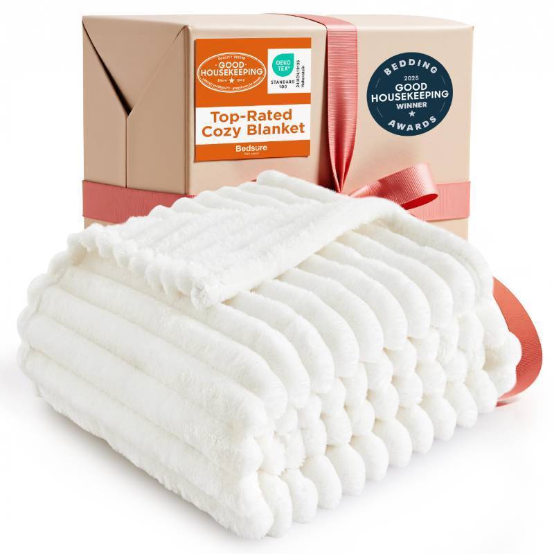 lot 43855 image: Bedsure GentleSoft White Throw Blanket for Couch - Cozy Soft Blankets for Women, Cute Small Fleece Throws for Girls, House Bedroom Decor Aesthetic Gift for Women, Off White, 50x70 Inches - Retail $22