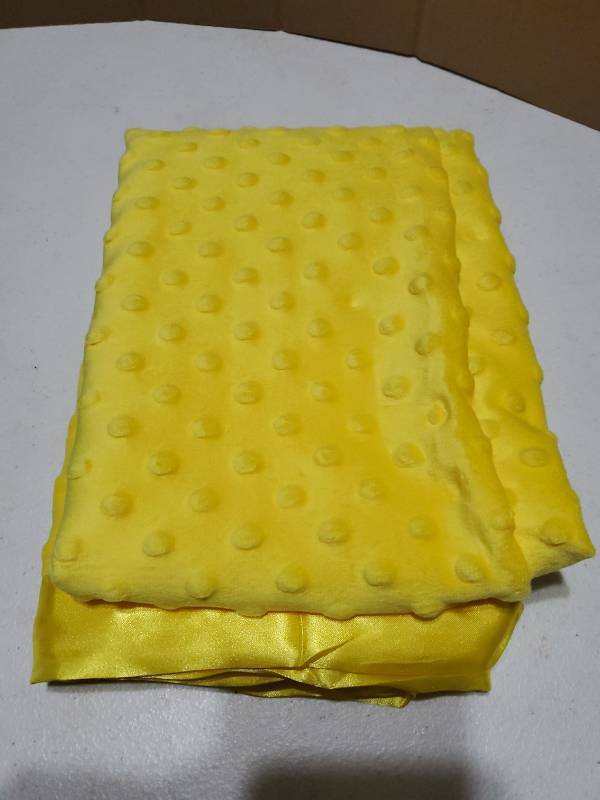 lot 34861 image: Baby Soft Minky Polyester Blanket with Satin Backing Baby Gifts for Boys and Girls (Yellow, 30x 40) - Retail $20