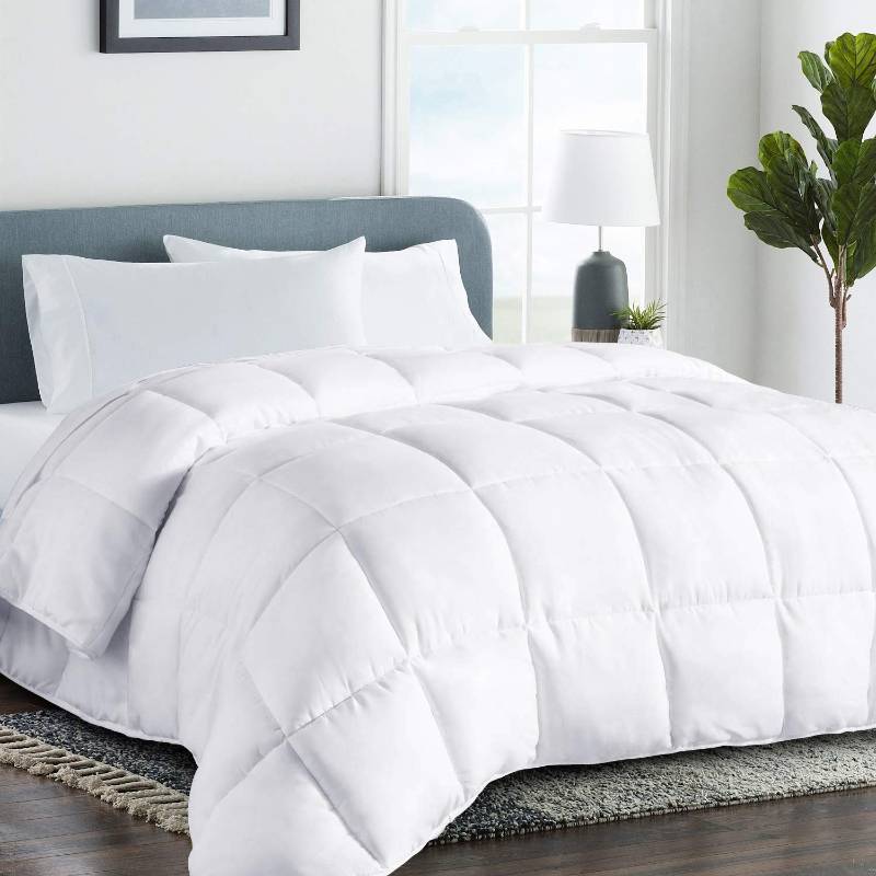 lot 71351 image: Quilted TwinTwin XL Size Comforter - All-Season Down Alternative Duvet Insert - Luxury Hotel Winter Warm White Comforter with Anti-Clump Tech & 8 Tabs - Reversible 64x88 - Retail $40