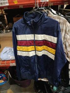 lot 25167 image: vintage Roca Wear track jacket - XL