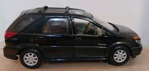 lot 25160 image: Special Edition Maisto Die-cast Metal 124 Scale 2002 Buick Rendezvous In Box