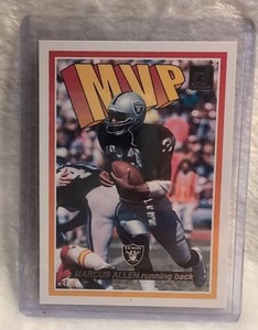 lot 1711 image: 2018 Panini Marcus Allen MVP Raiders Football Card