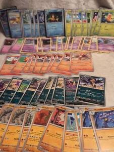 lot 2501 image: Pokemon Trading Card Lot - Mixed Types Collection - 100 Cards