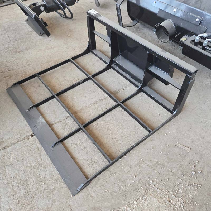 lot 7043 image: Unused MINI Skid Steer Land Leveler Attachment