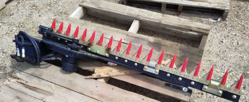 lot 7670 image: Unused CAPTOK Mini Excavator Hedge Trimmer