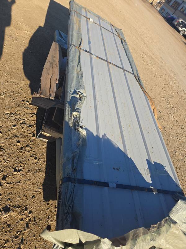 lot 12014 image: Unused Qty. 100 Galvalume Steel Siding  Roofing Panels  White  Cream