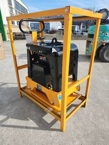 lot 16033 image: Starvox C160-2 Reversible Plate Compactor (Unused)