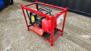 lot 16063 image: Starvox FCP90 Vibratory Plate Compactor