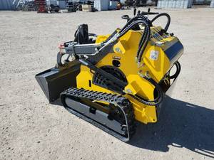 lot 2428 image: Unused Mini Skid Steer Loader ATS-T460