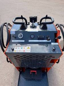 lot 2532 image: Unused Atspower Mini Skid Steer  ATS-460  Orange