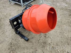 lot 9854 image: Unused SDLANCH  Mini Skid Steer Mixing Drum  Concrete&nbsp