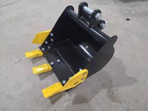 lot 9883 image: SDLANCH Mini Excavator 40cm Toothed Bucket&nbsp