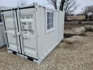 lot 400 image: SDLANCH Industrial 10ft Storage Container with Built-in Window and Security Features  DFCU1680476
