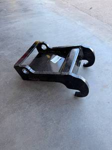 lot 10526 image: Bobcat - E-Series Excavator Coupler - Unused