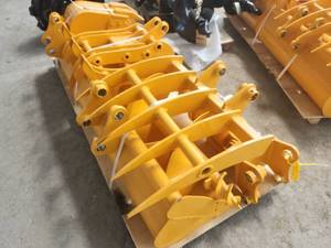 lot 10583 image: Unused CAT 301 Mini Excavator 8 Piece Attachment Set