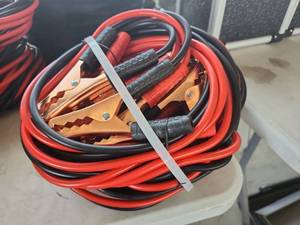 lot 10755 image: CAPTOK Jumper Cables with Copper Clamps