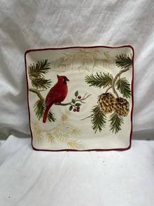 lot 222 image: Maxcera Cardinal and Pinecone Square Plate