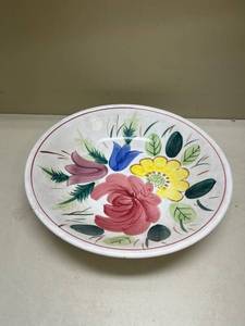 lot 264 image: Hand Painted Floral Ceramic Bowl