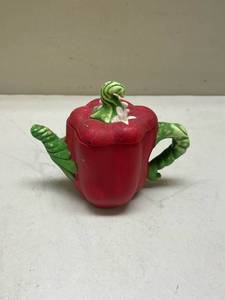 lot 280 image: Red Bell Pepper Trinket Box