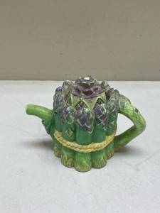lot 281 image: 1996 Avon Asparagus Decorative Teapot