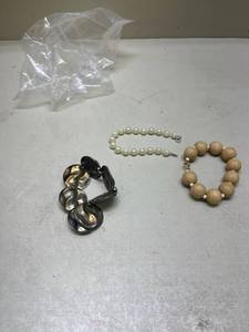 lot 288 image: Mixed Bead Statement Bracelets