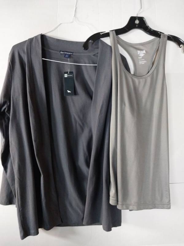 lot 67292 image: APPEARS NEW - Blue Generation Cardigan & Team 365 Tank Top Set (Size Large)