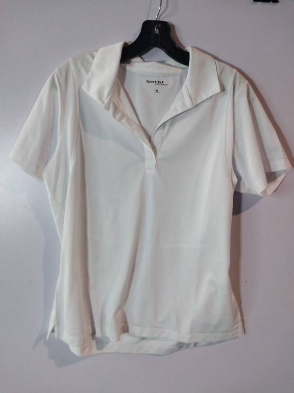 lot 67309 image: APPEARS NEW - Sport-Tek White Performance Polo Shirt (Size Medium)