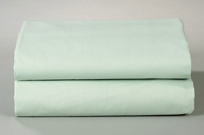 lot 67397 image: FACTORY SEALED - Thomaston Mills T-180 No Iron Percale Fitted Sheets Seafoam - (39x80x9)  - Retail $85