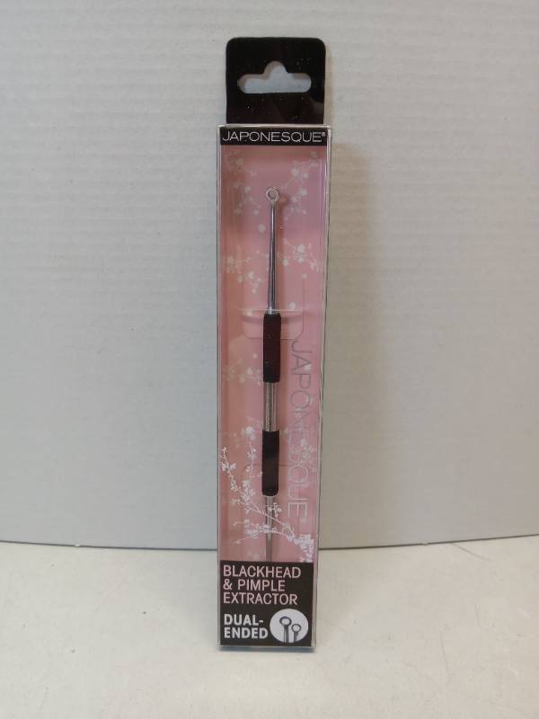 lot 61640 image: APPEARS NEW - JAPONESQUE Blackhead, Pimple and Blemish Extractor with Dual-Ended Loop Extractor.