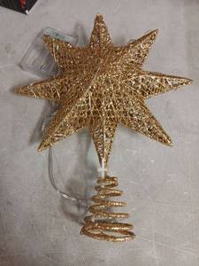 lot 59365 image: Gold Glitter Star Tree Topper - Retail $12