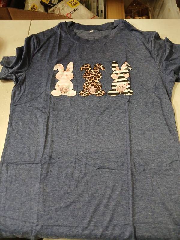 lot 53003 image: Easter Bunny Pattern T-Shirt-XL