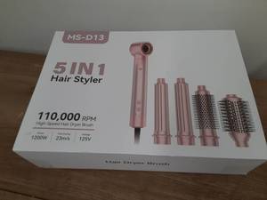 lot 719 image: MS-D13 5-in-1 Hair Styler Brush Set - Retail $35