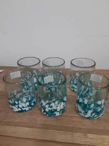 lot 728 image: 6 Pieces Handblown Drinking Glasses - Retail $0