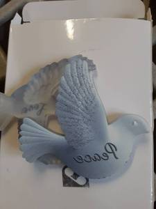 lot 792 image: Blosssound 6 Pcs Dove Christmas Ornaments 3 Inch Hanging Dove Ornaments for Tree Xmas Bulk White Birds Peace Love Friendship Hanging Decorations Christmas Acrylic Decor for Wedding Wreath Crafts - Retail $14