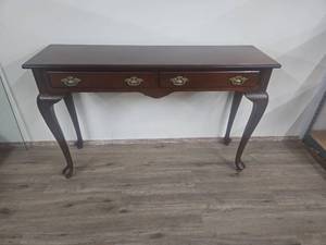 lot 12 image: Queen Anne Style Console Table