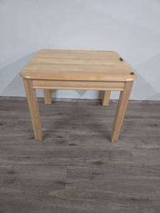 lot 28 image: Solid Side Table