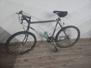 lot 56 image: Peugeot Orient Express Mountain Bike