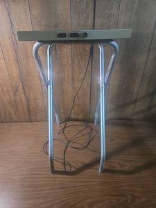 lot 118 image: Projector table