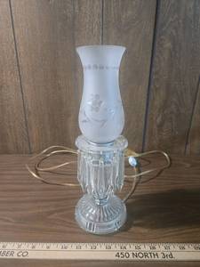lot 121 image: Crystal Hurricane Lamp with Frosted Glass Shade