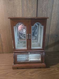 lot 123 image: Wooden Jewelry Armoire with Etched Glass Doors