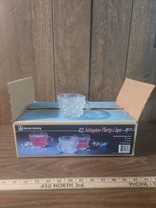 lot 126 image: Anchor Hocking Arlington Glass Punch Cups - Set of 12