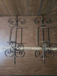 lot 149 image: Decorative Wrought Iron Wall Sconce