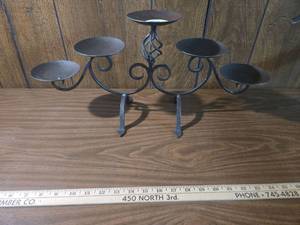 lot 150 image: Decorative Iron 3-Tier Pillar Candle Holder